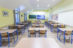 Esztergom – Árpád-házi Szent Erzsébet Gimnázium, Óvoda és Általános Iskola