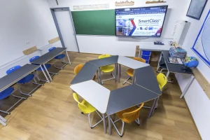 Esztergom – Árpád-házi Szent Erzsébet Gimnázium, Óvoda és Általános Iskola