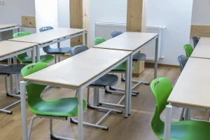 Esztergom – Árpád-házi Szent Erzsébet Gimnázium, Óvoda és Általános Iskola