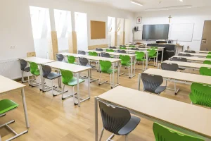 Esztergom – Árpád-házi Szent Erzsébet Gimnázium, Óvoda és Általános Iskola