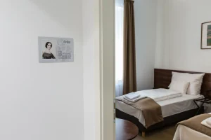 BONYHÁD – PERCZEL-KASTÉLY – KÖZÖSSÉGI TÉR ÉS SZÁLLÁSHELY