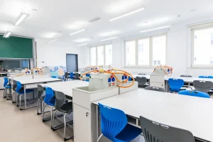GYŐR - PROHÁSZKA OTTOKÁR ORSOLYITA GIMNÁZIUM, ÁLTALÁNOS ISKOLA ÉS ÓVODA