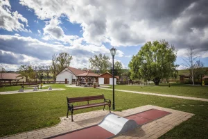 Hajmás - Zselik Völgy Szabadidő Farm