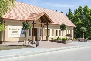 Szomor - községháza